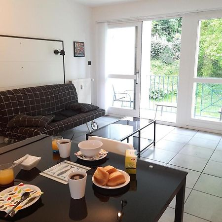 La Poterie - Appartement Avec Balcon Et Parking Prive 坎佩尔 外观 照片